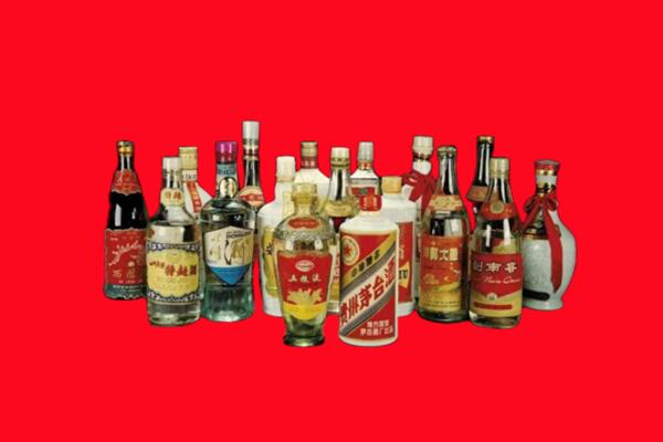向阳区回收十八老酒.jpg